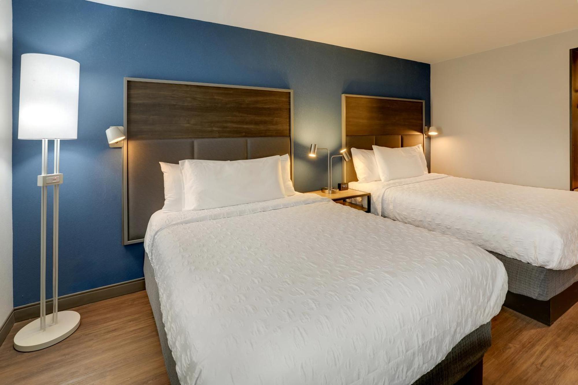 Tru By Hilton Leland Wilmington Hotel Bagian luar foto