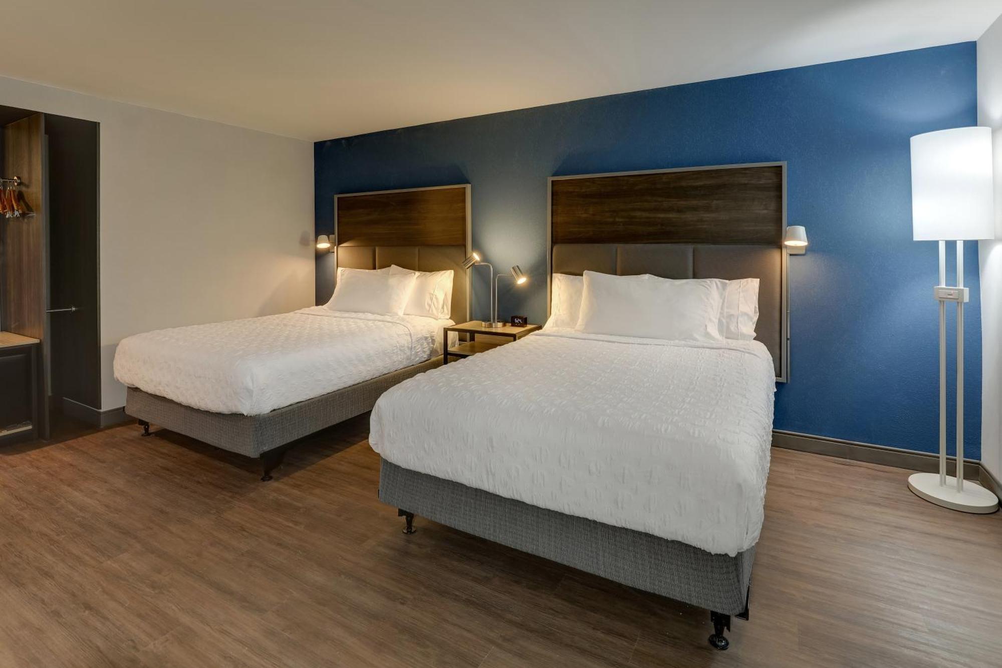 Tru By Hilton Leland Wilmington Hotel Bagian luar foto