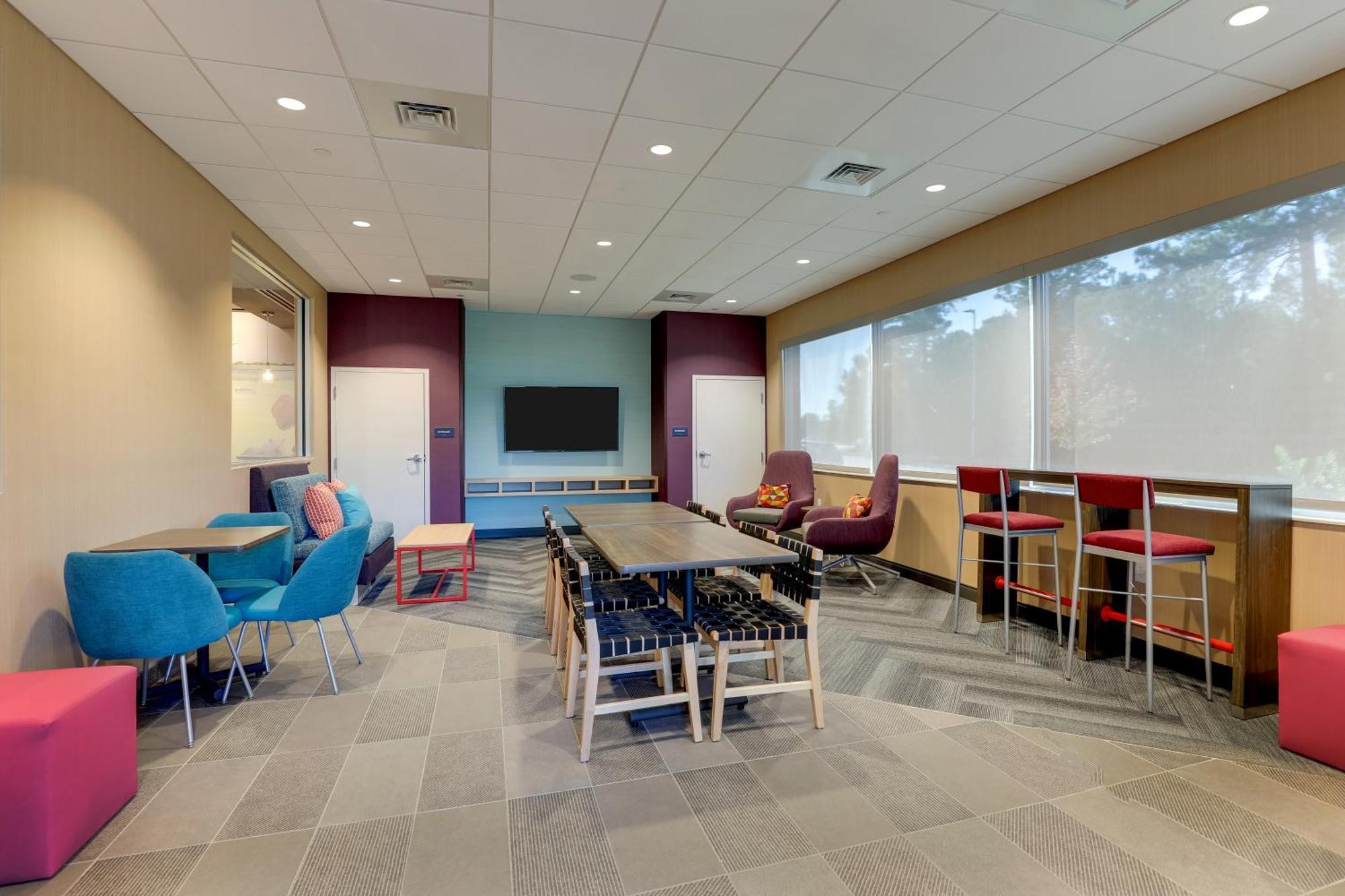 Tru By Hilton Leland Wilmington Hotel Bagian luar foto